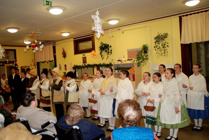 Betlehemesek Kiskunhalason 2015. december 18. képek